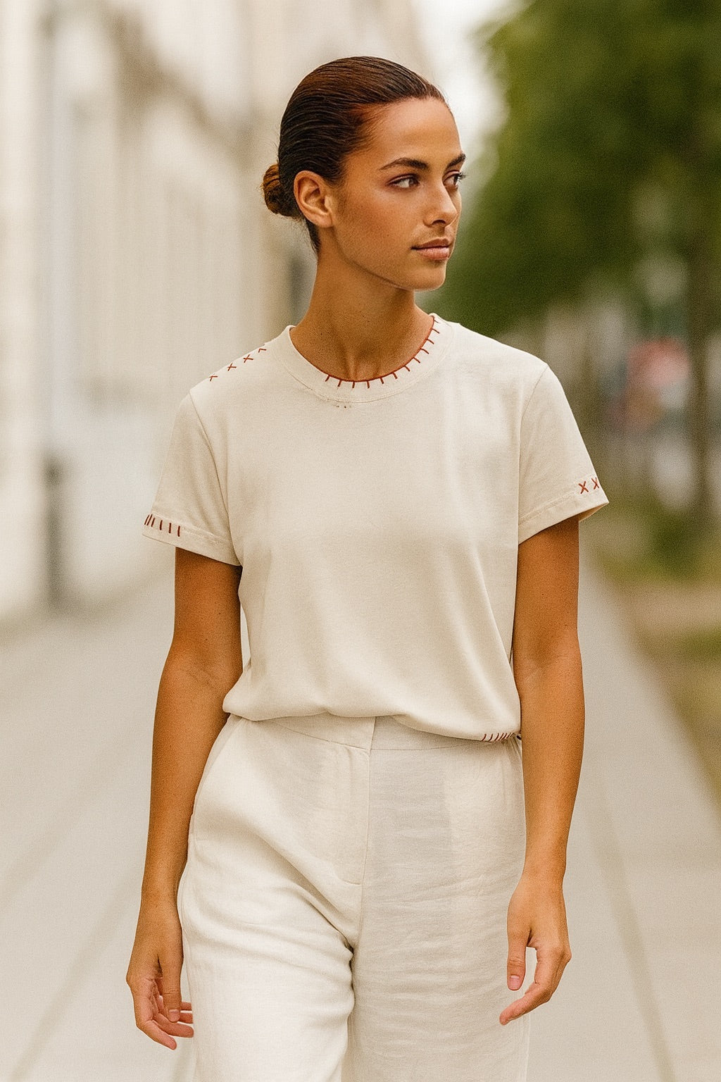 'טישרט תיפורים בז