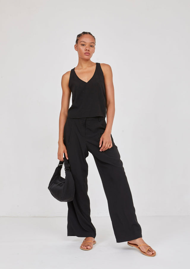 Wide-Legged Pleated Trousers