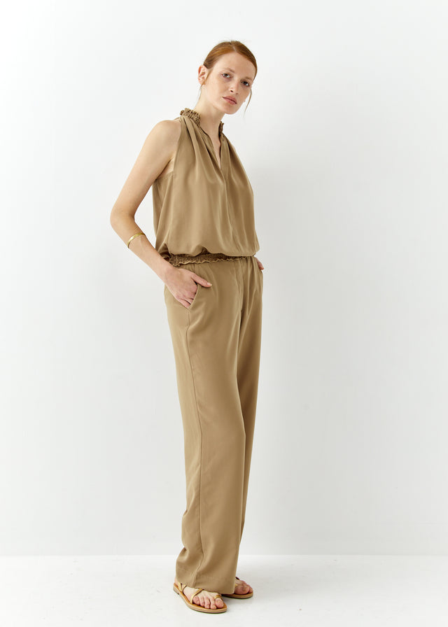 Wide tailored pants