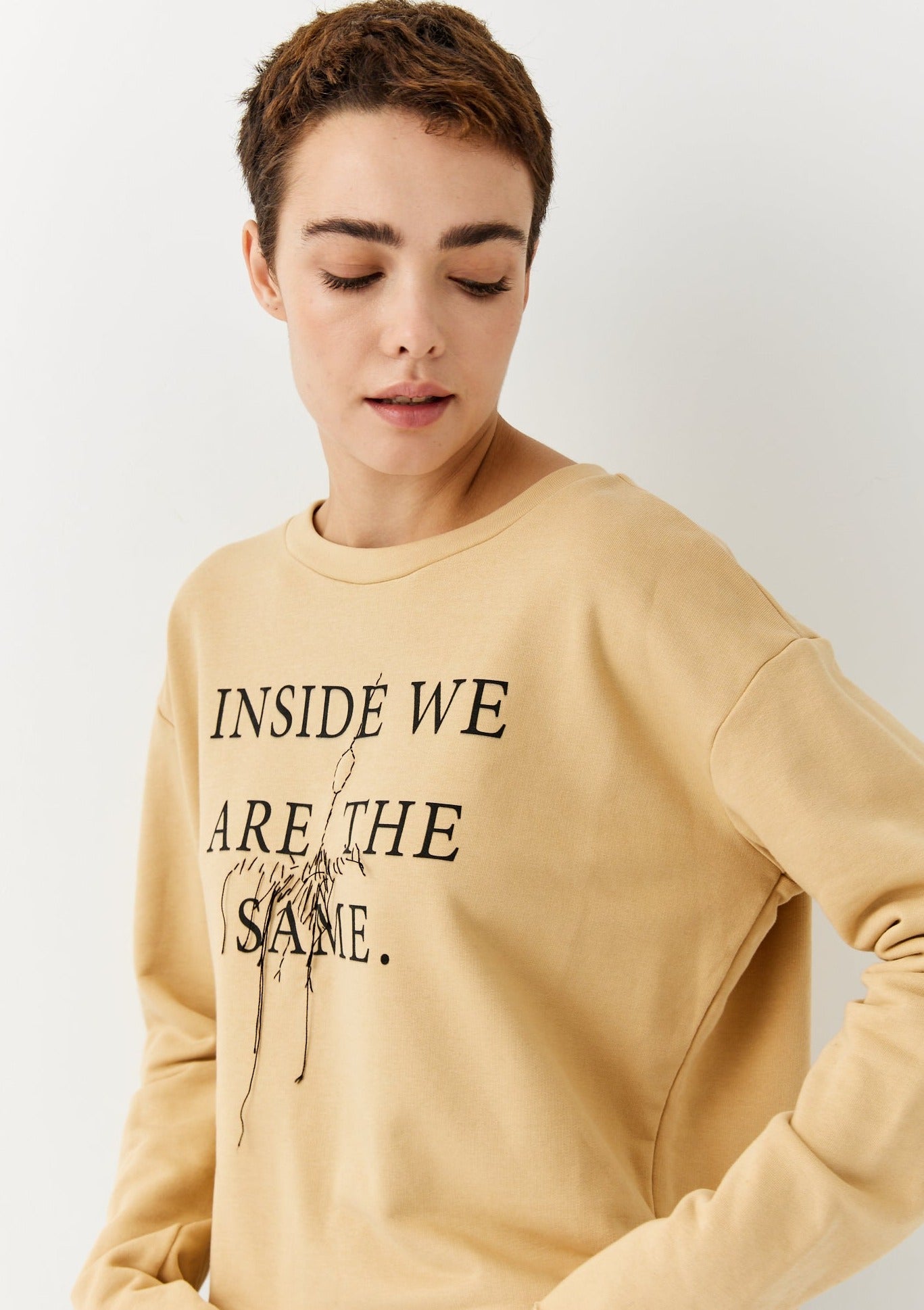 Short "Inside" Sweatshirt