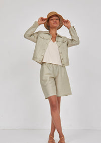 Short cut jacket
